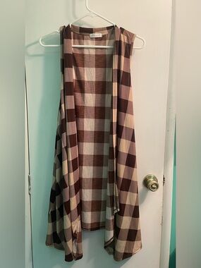 Chic Soul Plaid Open Front Long Vest in Brown & Cream